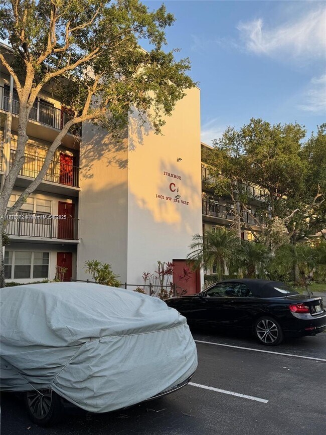 Photo - 1401 SW 134th Way Condo Unit 105C