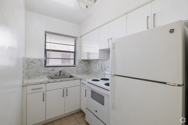 1 habitación, 1 baño - 950 pies cuadrados - Cocina