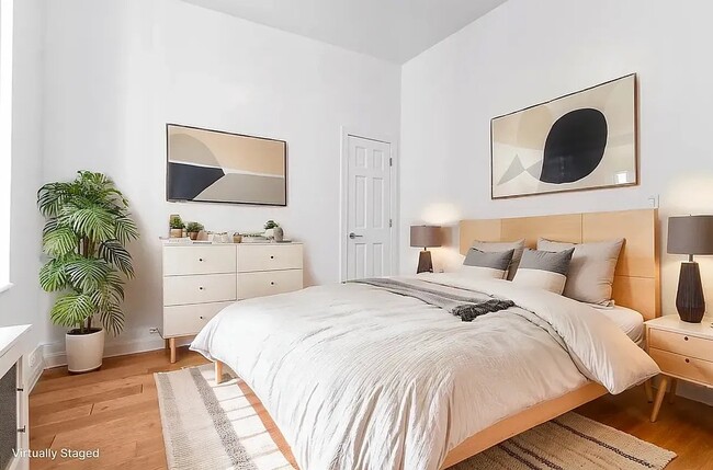 Photo - 274 Mott St Unidad 2F