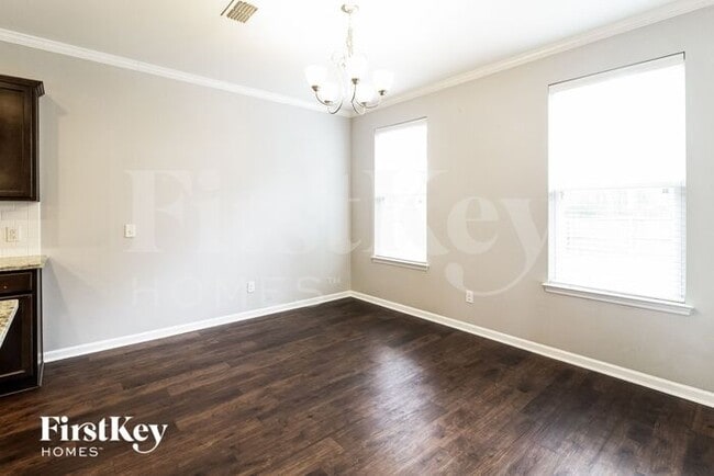 Photo - 153 Basket Grass Ln