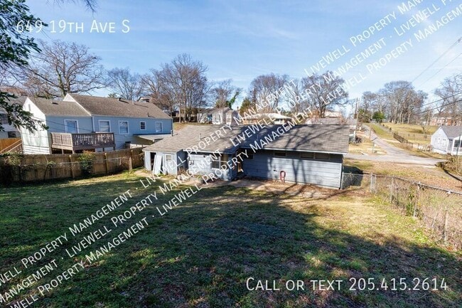 Photo - 649 19th Ave S