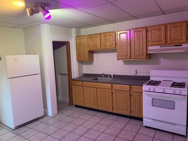 Photo - 180 Harvard St Apartments Unit 3