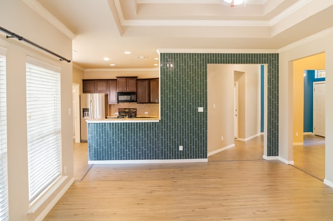 Photo - 219 Chering Dr