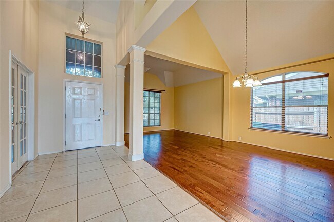 Photo - 26031 Crestford Park Ln