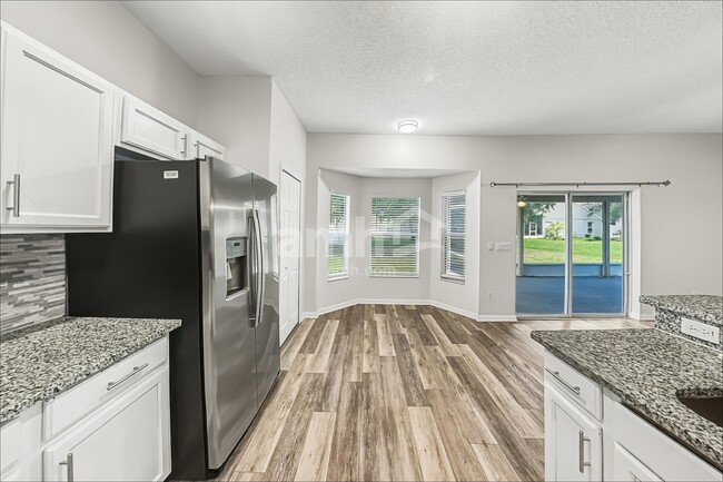 Photo - 2219 Darlin Cir