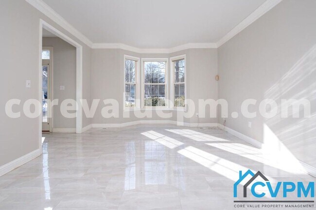 Photo - 2920 Middlebridge Ct