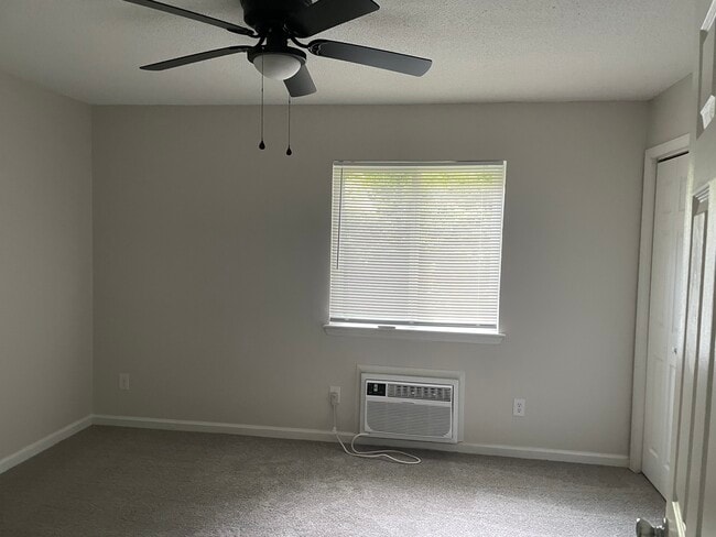 Bedroom - Guilford Place Apartments.