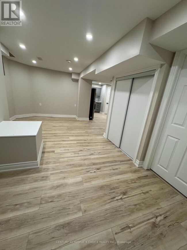 Photo - 36 Bonnycastle Dr