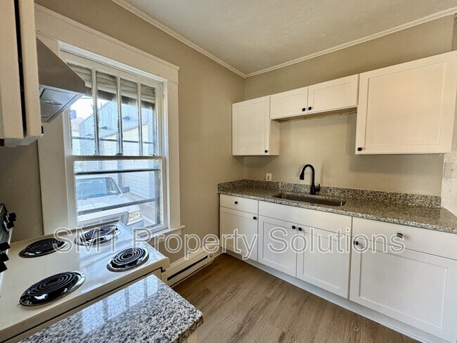 Photo - 702 Silver Ave