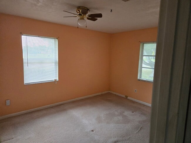Photo - 1502 Norbert Terrace