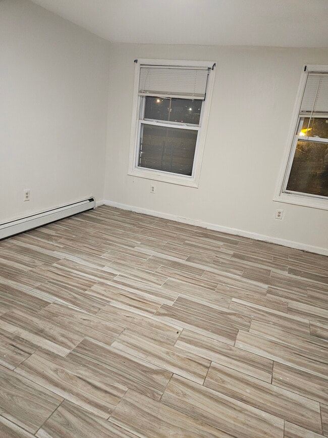 14 Oriental St