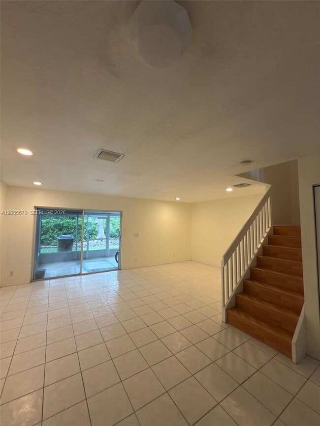 Photo - 1105 SW 44th Way