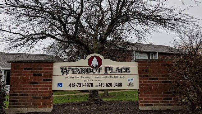 Photo - 500 Highland Pkwy