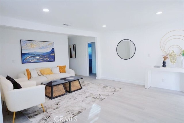 Photo - 3813 W 173rd St