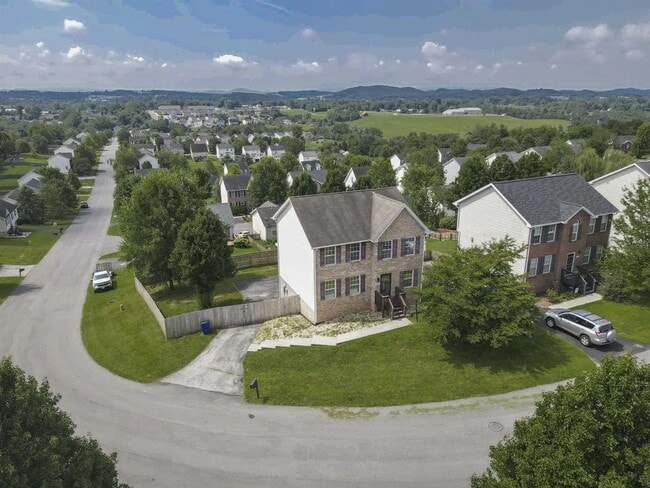 Photo - 1075 New Village Dr NW