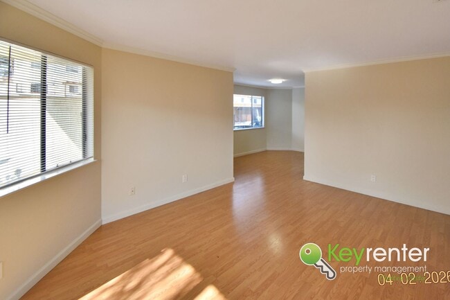 Building Photo - Welcome to Valley Crest Condos! Unit 252