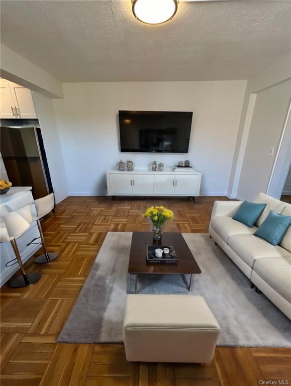 210 Pelham Rd Condo Unit 6J Condo for Rent in New Rochelle, NY