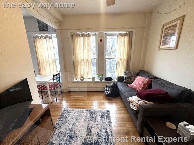 Photo - 1056 Cambridge St Unit #2F