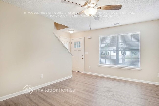 Photo - 408 Kendall Ln