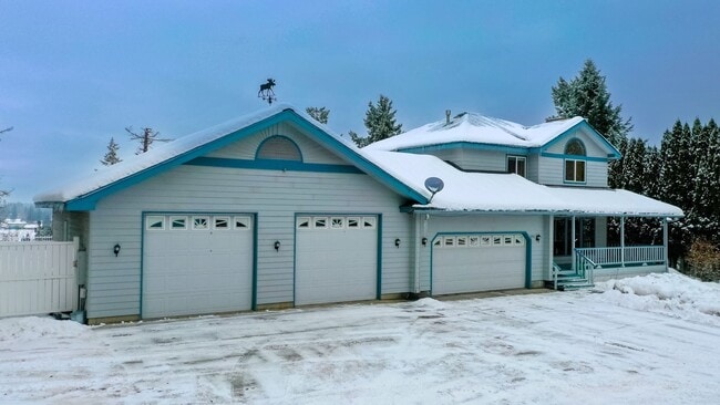Photo - Two Story home with Finished basement- Hayden