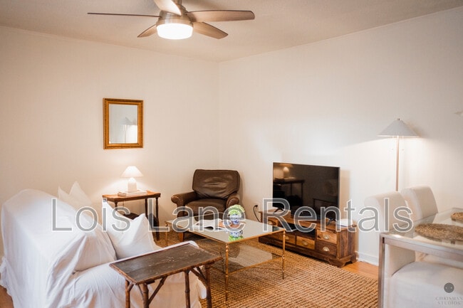 Photo - 117 Church St Unit A