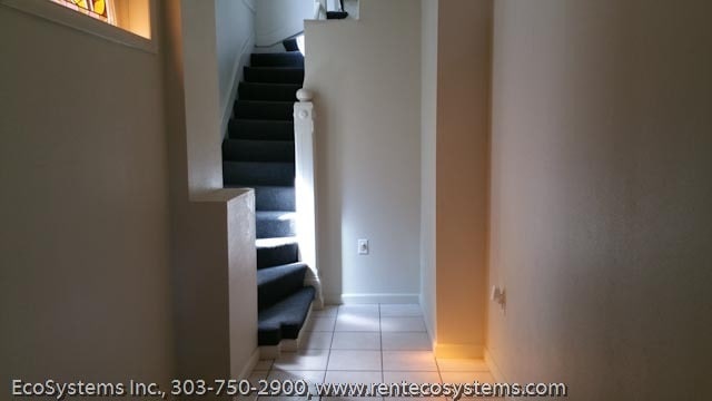 Photo - Top Floor Renovated 1 Bed/1 Bath Apartment in Victorian 4-Plex Unidad 01