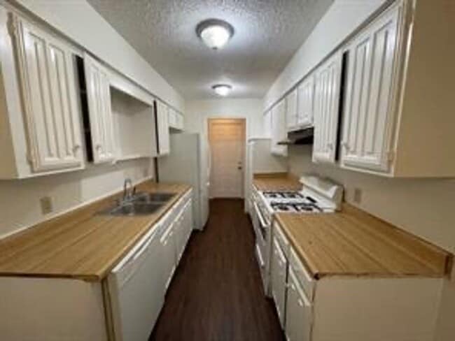 Photo - Dallas Duplex for Lease!!