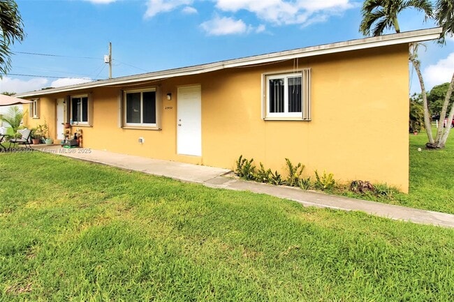 Photo - 25450 SW 107th Ave Unidad 25450