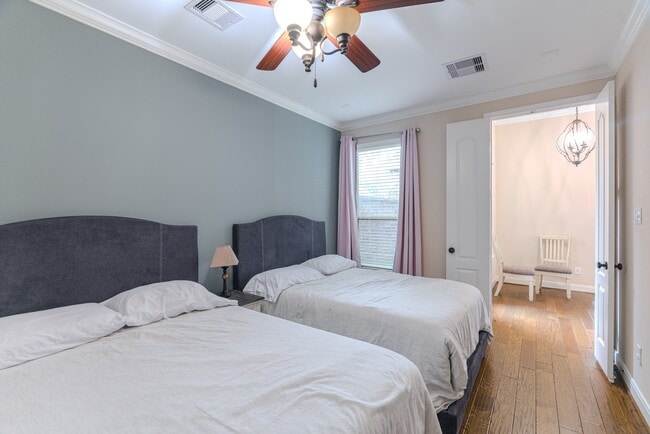 Photo - 34 Danby Place