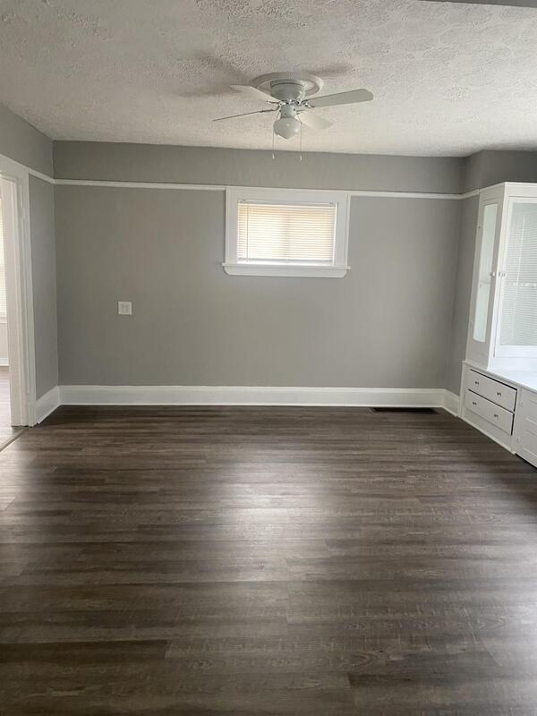 Photo - 18710 Neff Rd