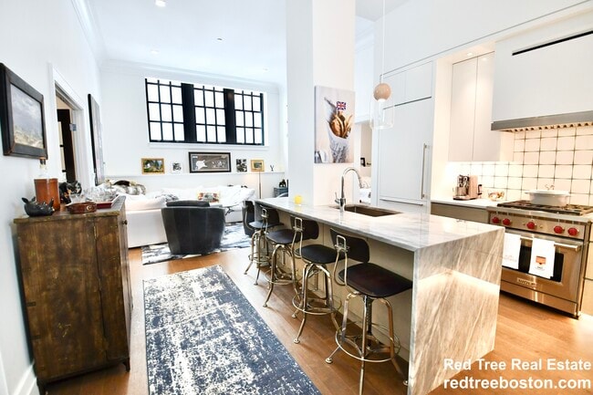 Photo - 45 Temple St Unit 507