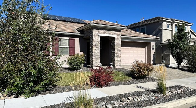 Gorgeous 3 bedroom home in Kiley Ranch - Gorgeous 3 bedroom home in Kiley Ranch