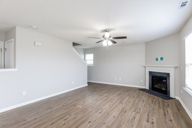 Photo - 2613 Cider Ridge Rd