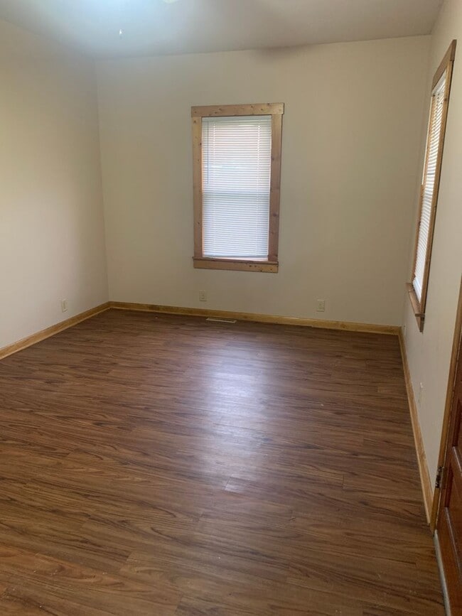 Photo - 2 bedroom 1 bath house by City Park