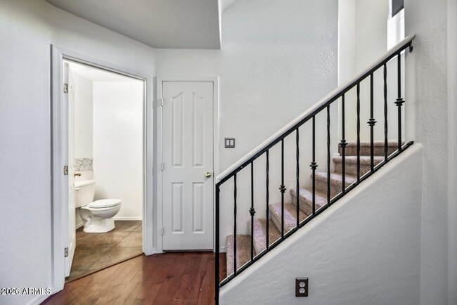Photo - 933 W Aspen Way