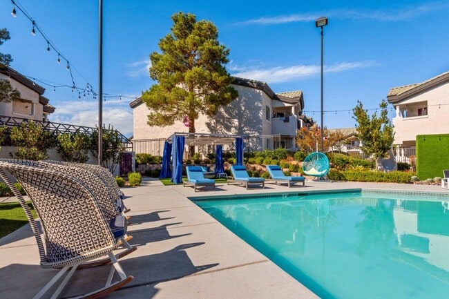 Photo - REVERB at Spring Valley