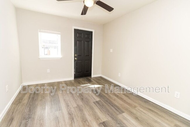 Photo - 207 Napier St Unidad 5