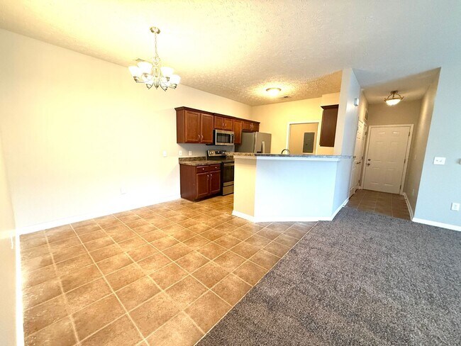 9400 Clubview Dr Unit 9400CLU-101