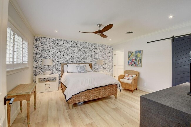 Building Photo - 1920 S Ocean Blvd Unit D Rental