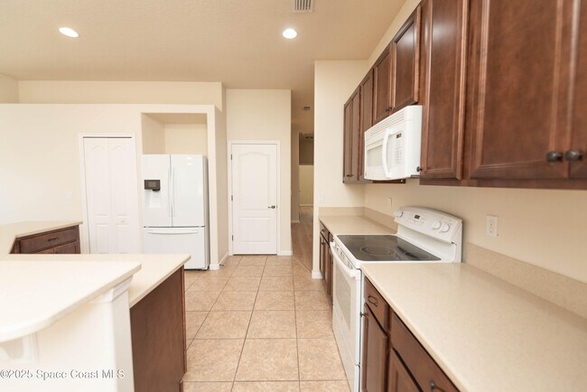 Photo - 3136 Constellation Dr