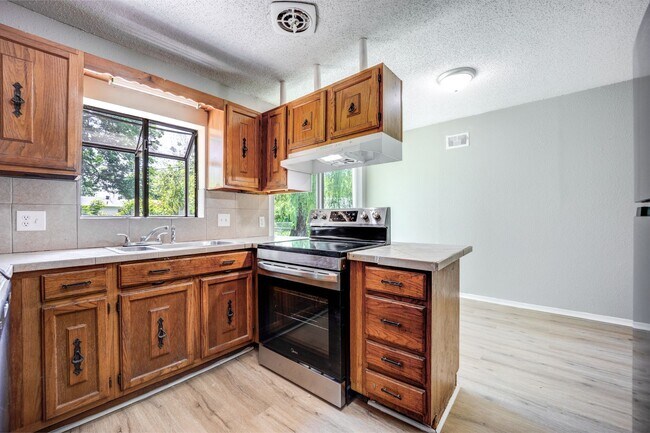 Photo - ***Free Month Rent, Low Deposit*** Freshly Updated 3 Bedroom House
