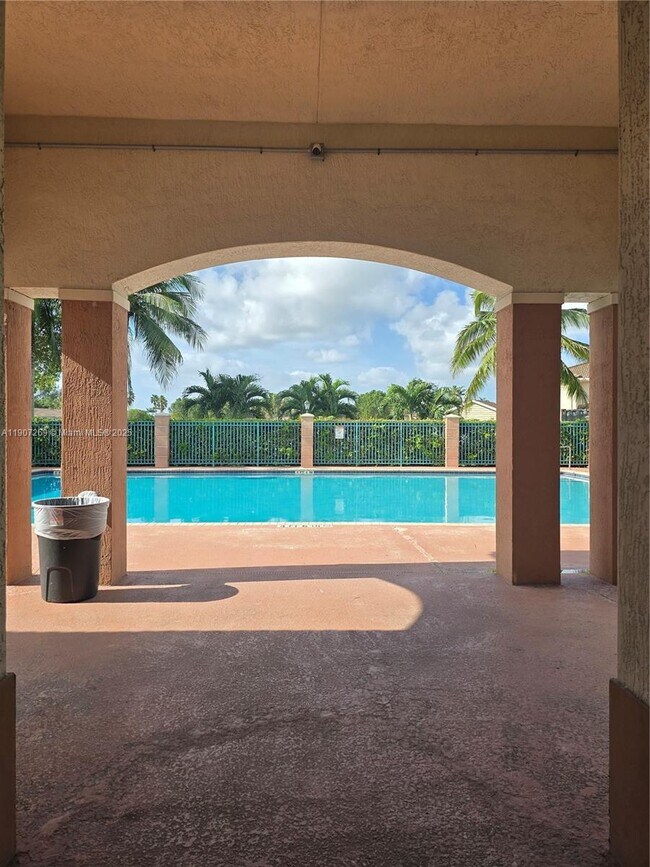 Photo - 1251 SE 31st Ct Unit 204-54