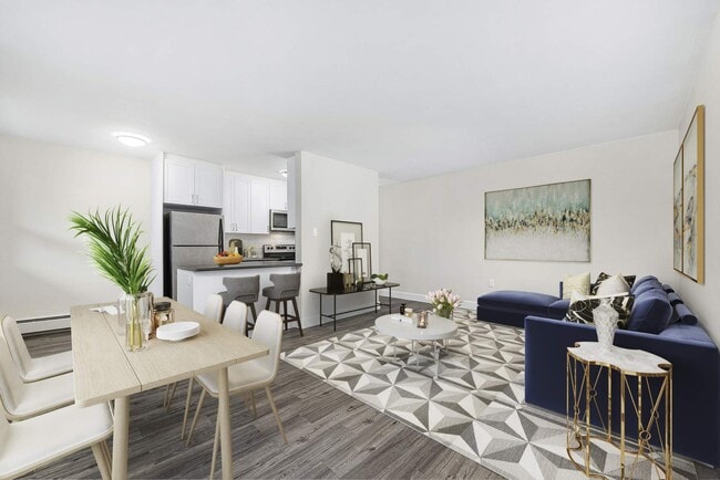 Photo - 10 Highland Cres