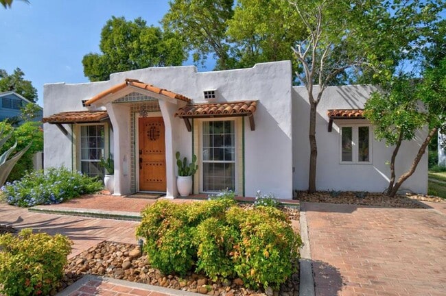 Photo - 409 W Water St