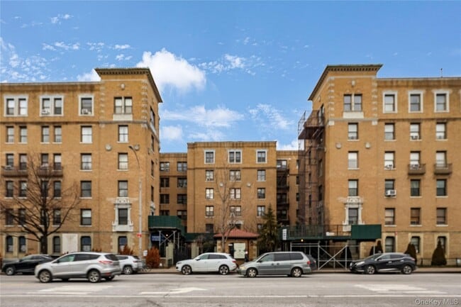 148-09 Northern Blvd Unidad 5M