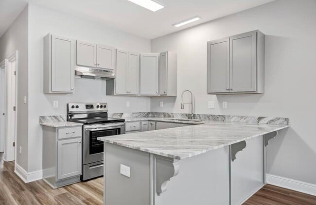 Photo - 139 Iberia St Unit G