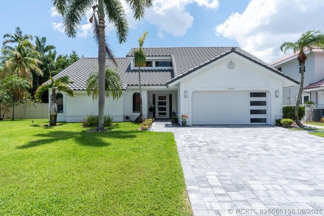 Building Photo - 23246 L'Ermitage Cir