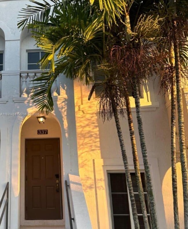 Building Photo - 12421 SW 50th Ct