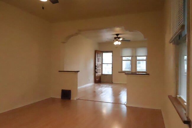 Photo - Charming Clifton Heights Bungalow!!