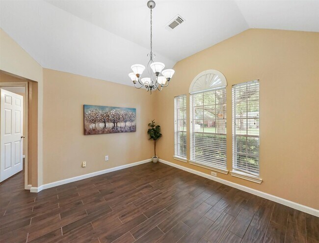 Photo - 5219 Bay Pines Dr